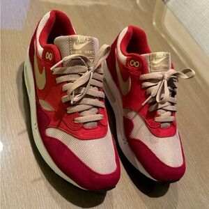 Nike Air Max 1 Premium Retro Curry Pack (Red)